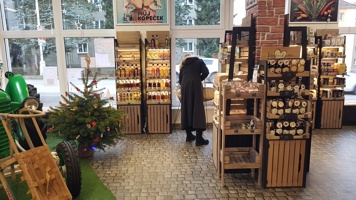 FARMÁŘSKÁ TRŽNICE stojany od JPL